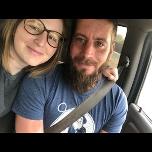 Meet your Posher, Lora